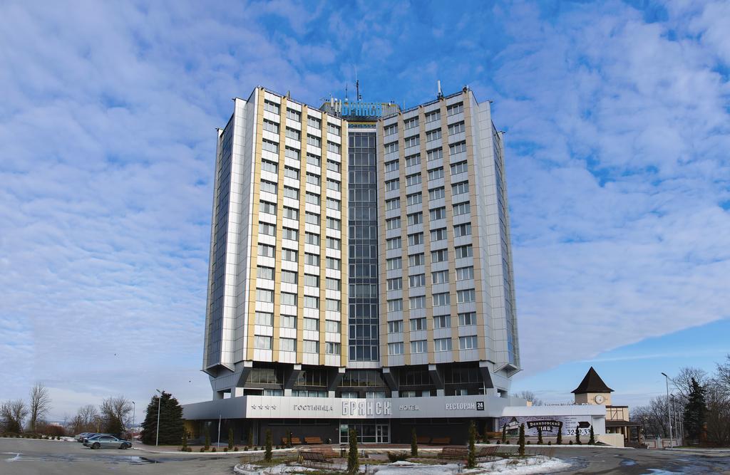 Bryansk Hotel Екстериор снимка